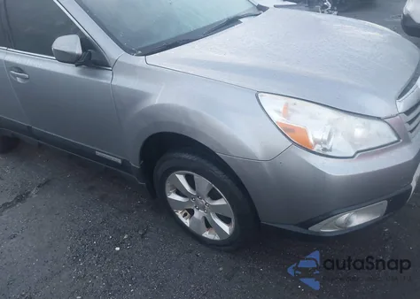 2011 Subaru Outback 3.6R Limited from USA, damaged, VIN 4S4BRDLC3B2373676
